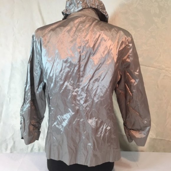 CHICO'S Buttoned Rain Jacket w/Pockets Packable Washable Size 2 - Picture 9 of 11